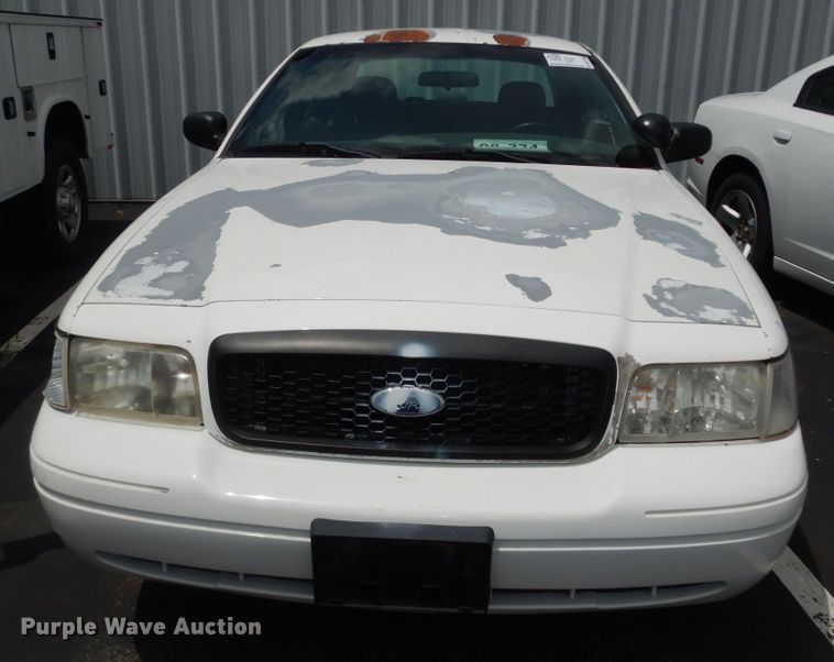 image for item DN1700 2008 Ford Crown Victoria Police Interceptor