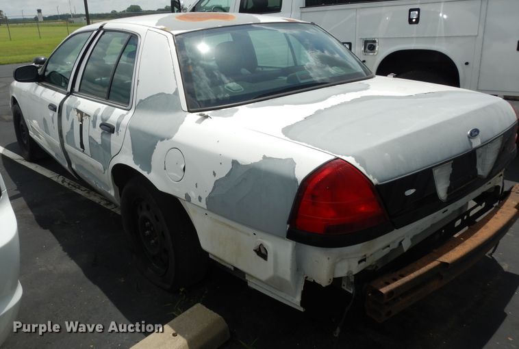 image for item DN1700 2008 Ford Crown Victoria Police Interceptor