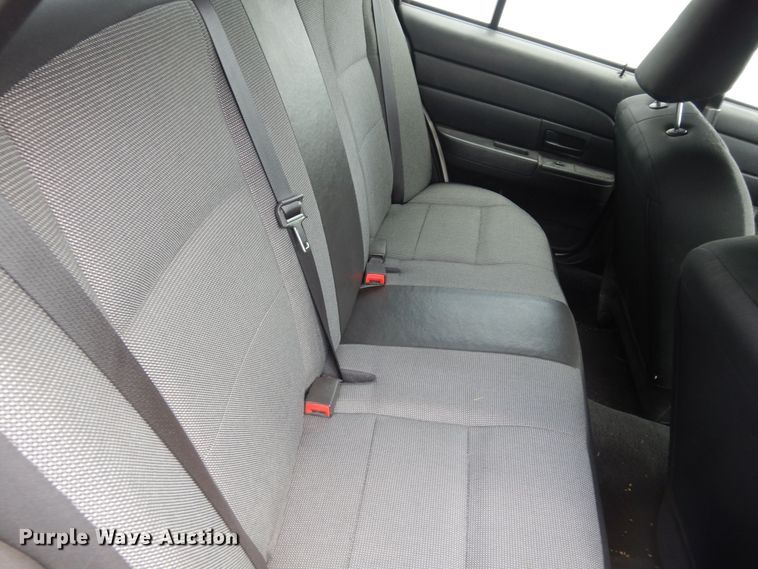 image for item DN1700 2008 Ford Crown Victoria Police Interceptor