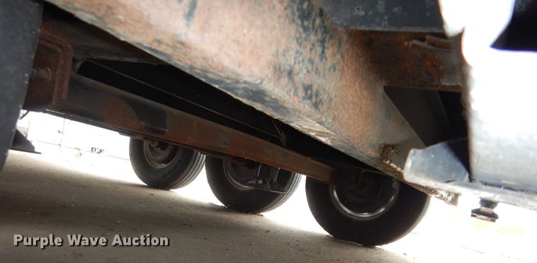 image for item DN1704 2003 Pace American  enclosed cargo trailer