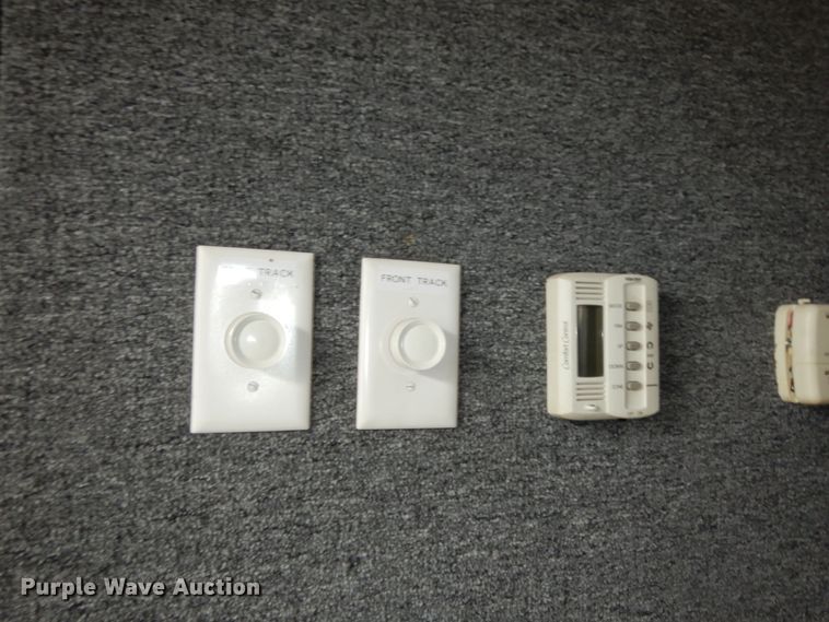 image for item DN1704 2003 Pace American  enclosed cargo trailer