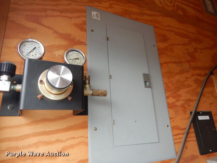 image for item DN1704 2003 Pace American  enclosed cargo trailer