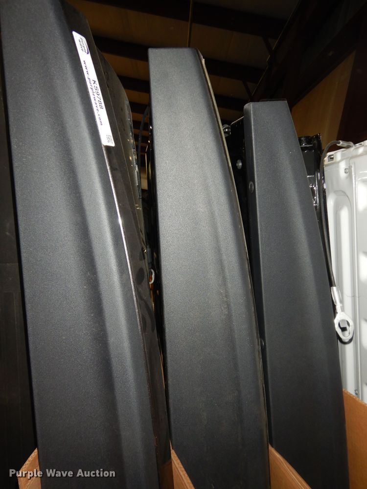 image for item KS9788 (8) Dodge tailgates