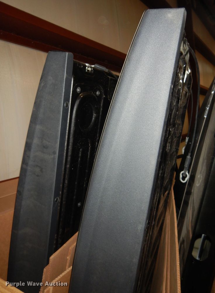 image for item KS9788 (8) Dodge tailgates