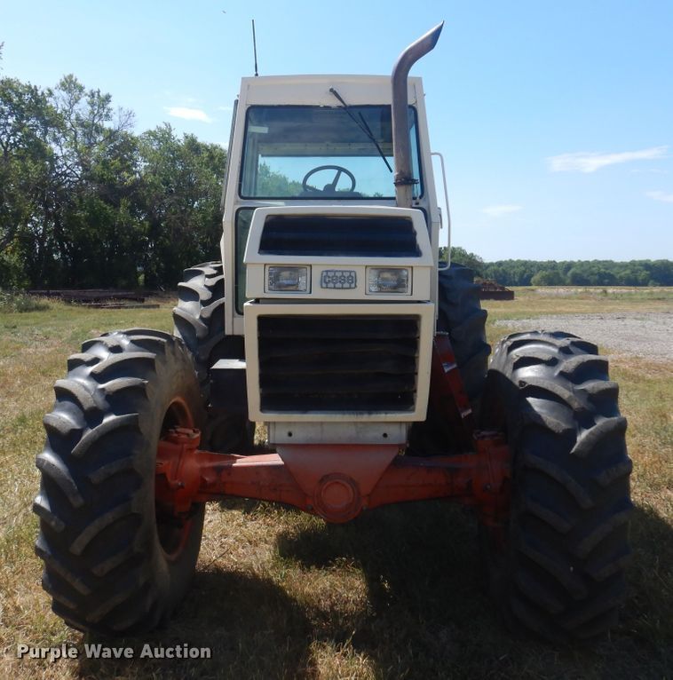 image for item DB7932 1982 Case 2290  MFWD tractor