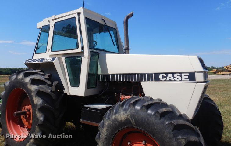 image for item DB7932 1982 Case 2290  MFWD tractor