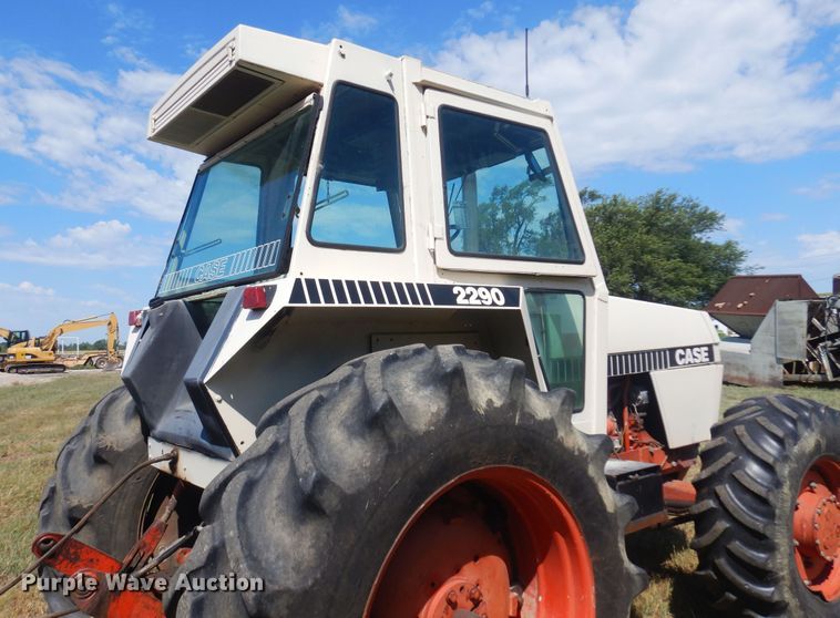 image for item DB7932 1982 Case 2290  MFWD tractor