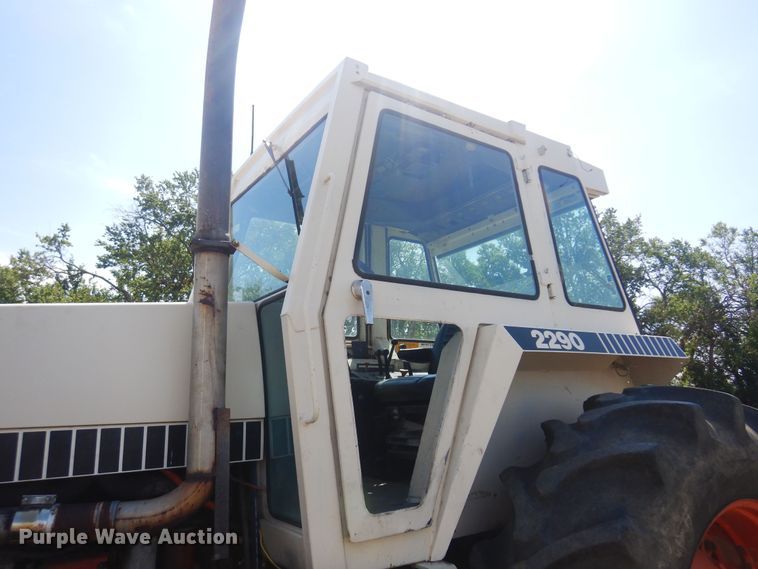 image for item DB7932 1982 Case 2290  MFWD tractor