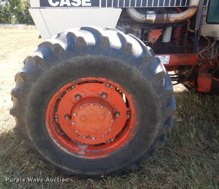 image for item DB7932 1982 Case 2290  MFWD tractor