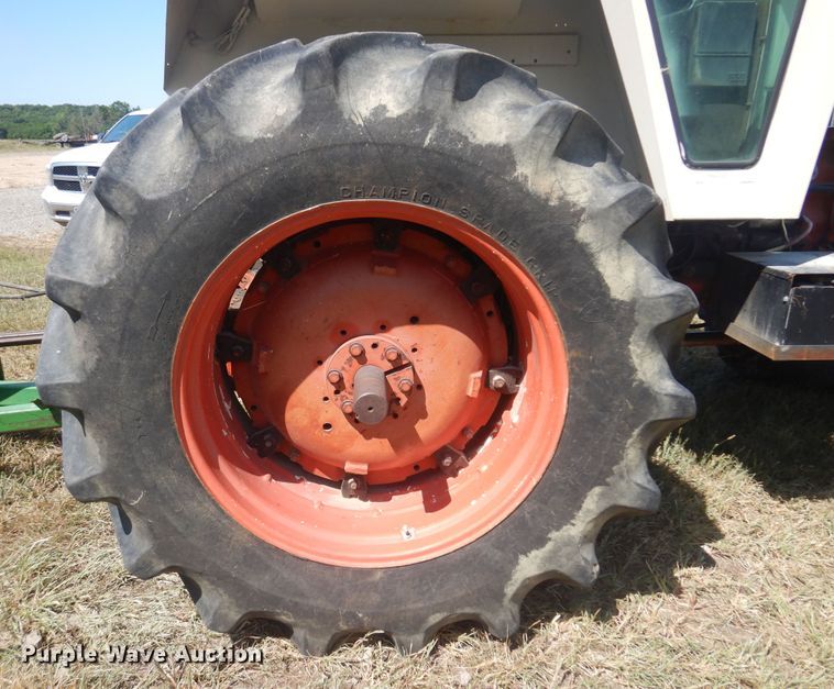 image for item DB7932 1982 Case 2290  MFWD tractor