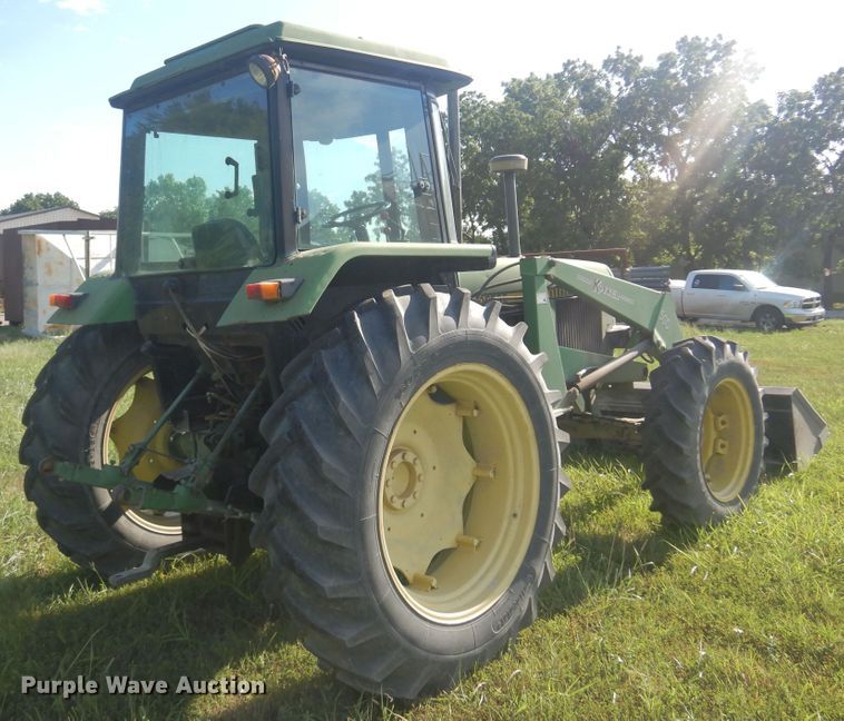 image for item DB7942 John Deere 3040  MFWD tractor