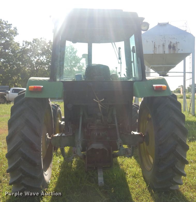 image for item DB7942 John Deere 3040  MFWD tractor