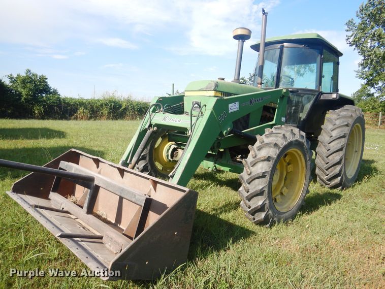 image for item DB7942 John Deere 3040  MFWD tractor