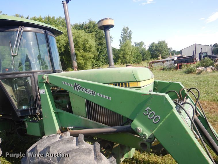 image for item DB7942 John Deere 3040  MFWD tractor