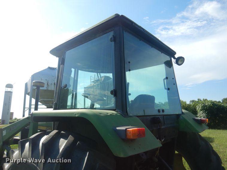 image for item DB7942 John Deere 3040  MFWD tractor