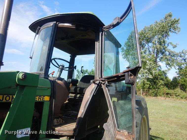 image for item DB7942 John Deere 3040  MFWD tractor