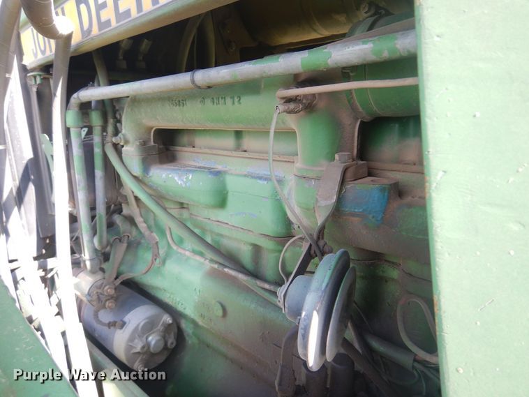image for item DB7942 John Deere 3040  MFWD tractor