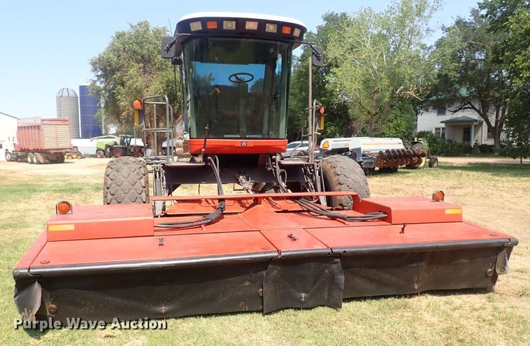 image for item DG2681 2009 Massey Ferguson 9635  windrower