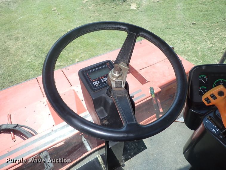 image for item DG2681 2009 Massey Ferguson 9635  windrower