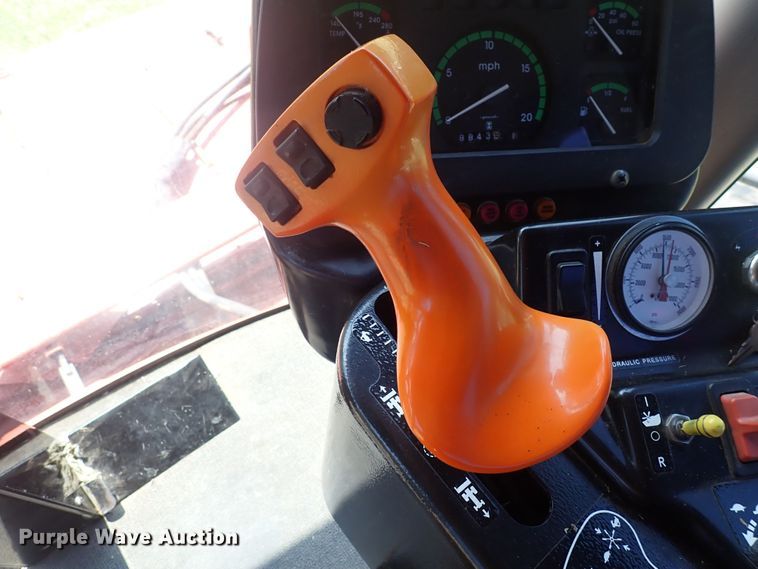 image for item DG2681 2009 Massey Ferguson 9635  windrower