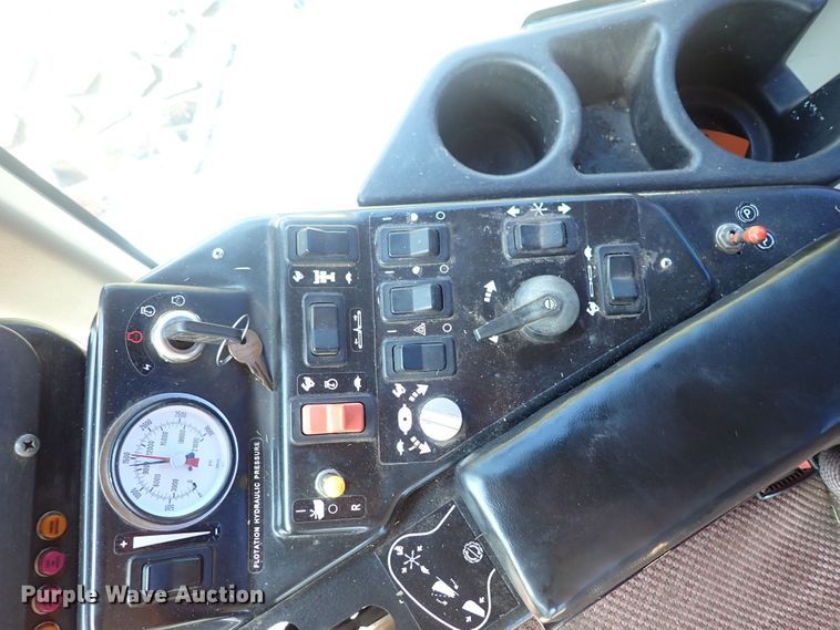 image for item DG2681 2009 Massey Ferguson 9635  windrower