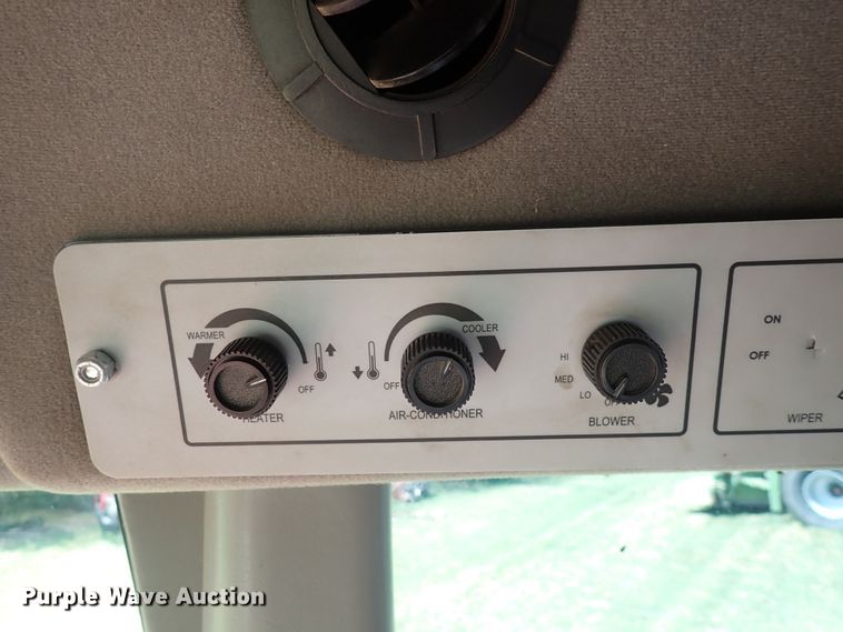 image for item DG2681 2009 Massey Ferguson 9635  windrower