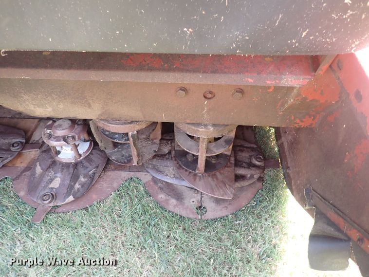 image for item DG2681 2009 Massey Ferguson 9635  windrower