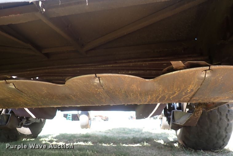 image for item DG2681 2009 Massey Ferguson 9635  windrower