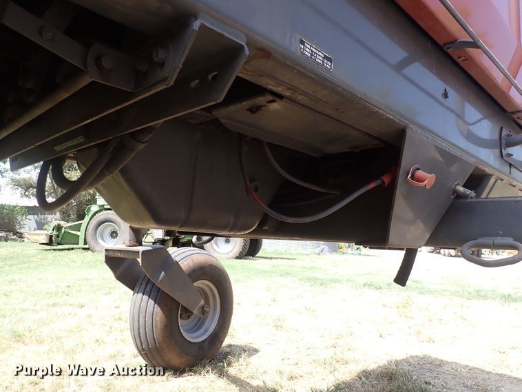 image for item DG2681 2009 Massey Ferguson 9635  windrower