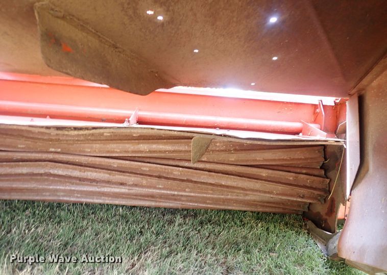 image for item DG2681 2009 Massey Ferguson 9635  windrower