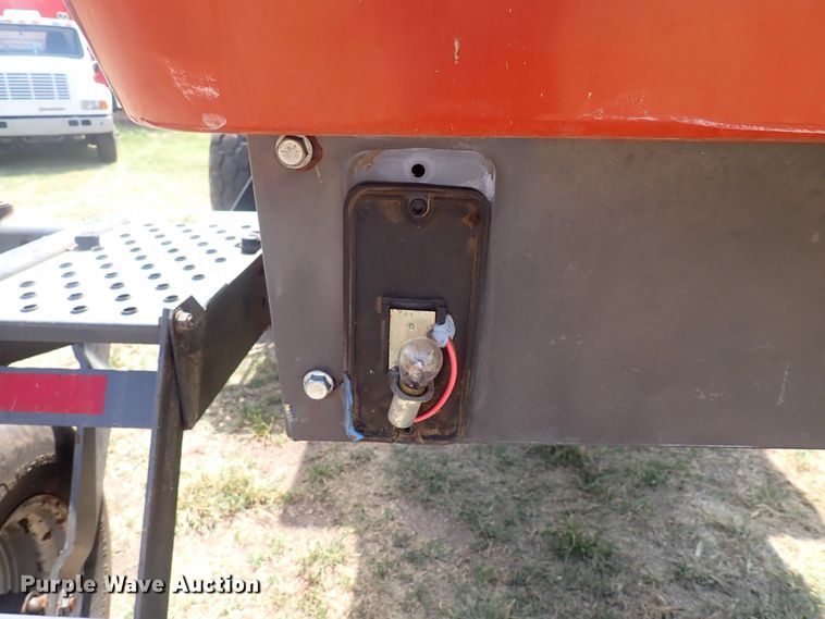 image for item DG2681 2009 Massey Ferguson 9635  windrower