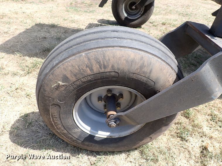 image for item DG2681 2009 Massey Ferguson 9635  windrower