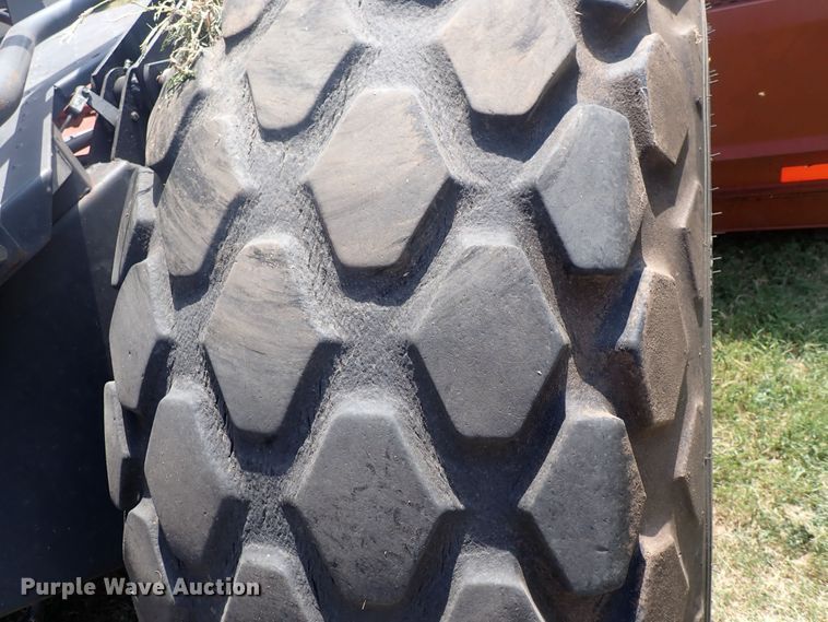 image for item DG2681 2009 Massey Ferguson 9635  windrower