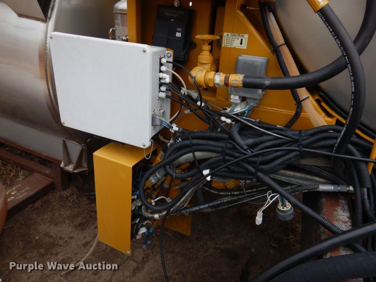 image for item DK2021 2007 Ag-Chem 1800  sprayer bed