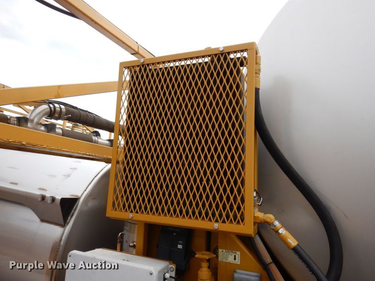 image for item DK2021 2007 Ag-Chem 1800  sprayer bed