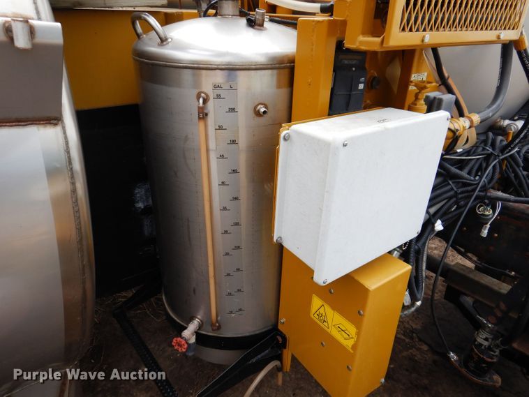 image for item DK2021 2007 Ag-Chem 1800  sprayer bed