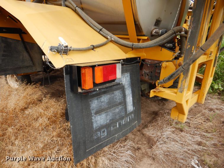 image for item DK2021 2007 Ag-Chem 1800  sprayer bed
