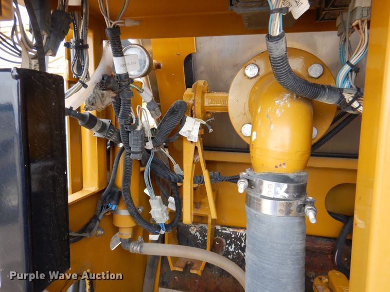 image for item DK2021 2007 Ag-Chem 1800  sprayer bed