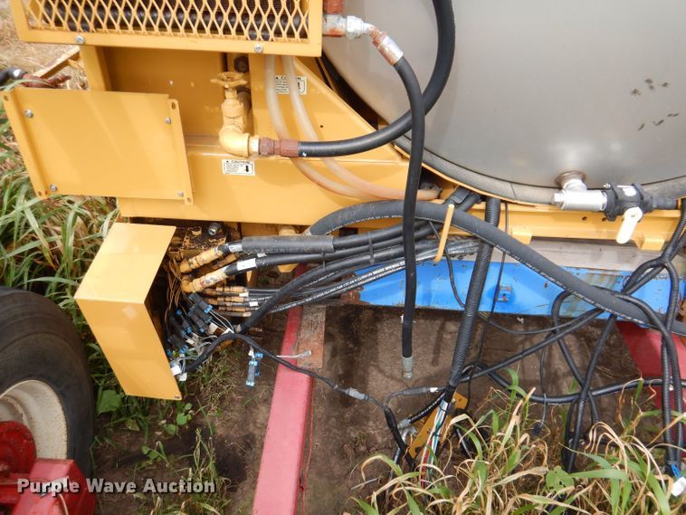 image for item DK2022 2011 Ag-Chem 1800  sprayer bed