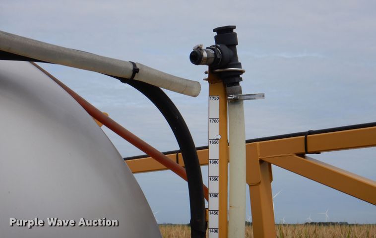 image for item DK2022 2011 Ag-Chem 1800  sprayer bed