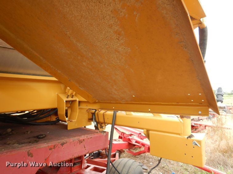 image for item DK2022 2011 Ag-Chem 1800  sprayer bed