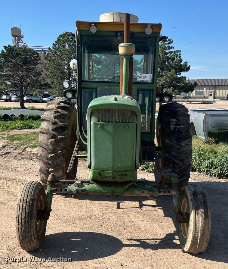 image for item DK7057 John Deere 3020  tractor