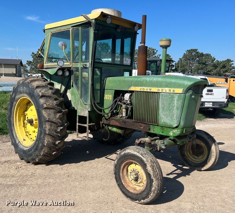 image for item DK7057 John Deere 3020  tractor