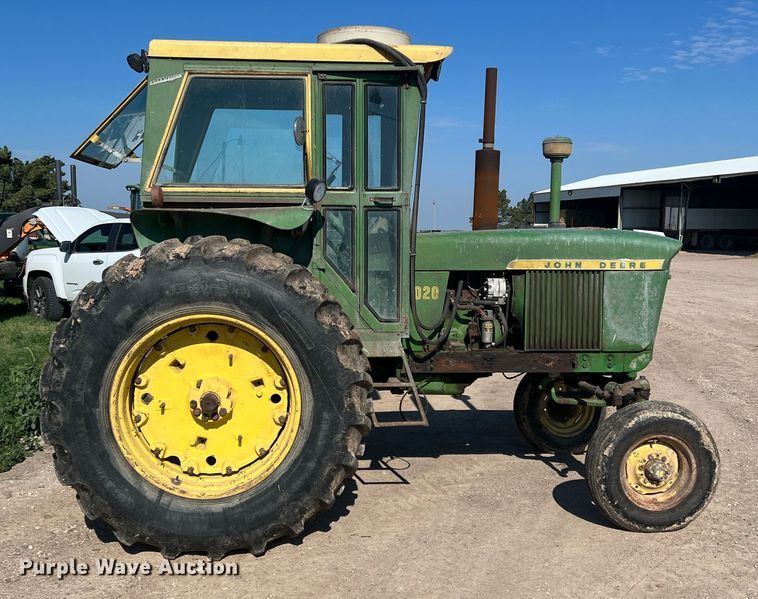 image for item DK7057 John Deere 3020  tractor