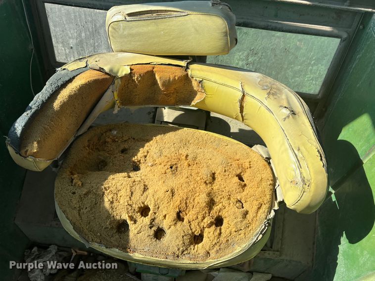 image for item DK7057 John Deere 3020  tractor