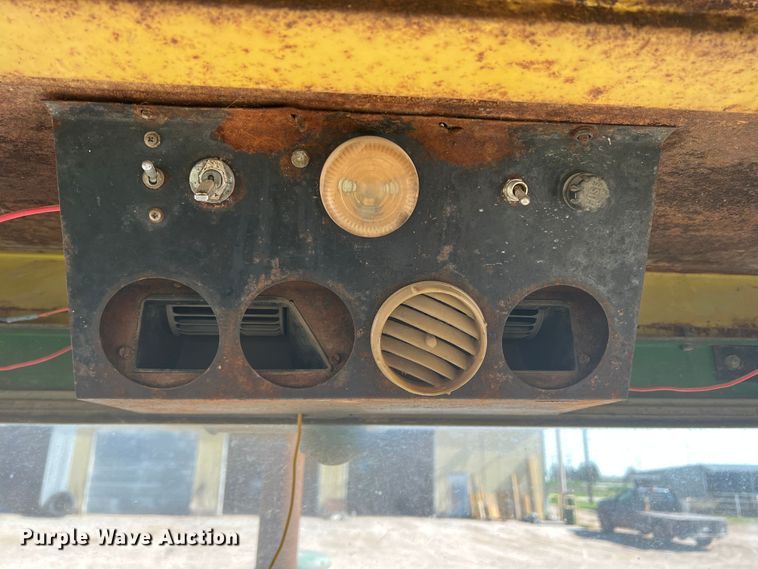 image for item DK7057 John Deere 3020  tractor