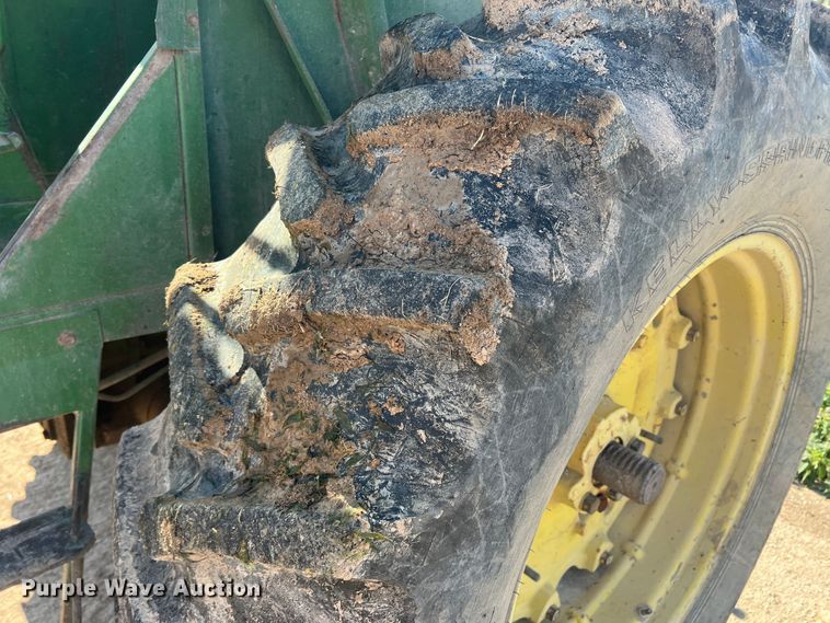 image for item DK7057 John Deere 3020  tractor