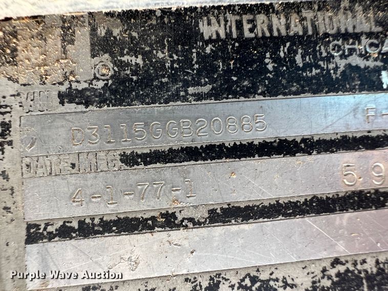 image for item DK7059 1977 International Paystar 5000  truck cab and chassis