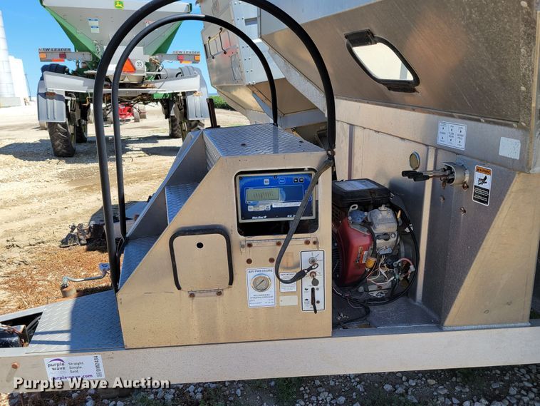 image for item DM2434 Brent  grain cart