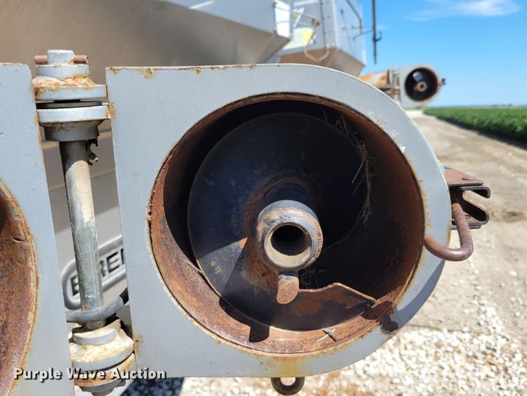 image for item DM2434 Brent  grain cart